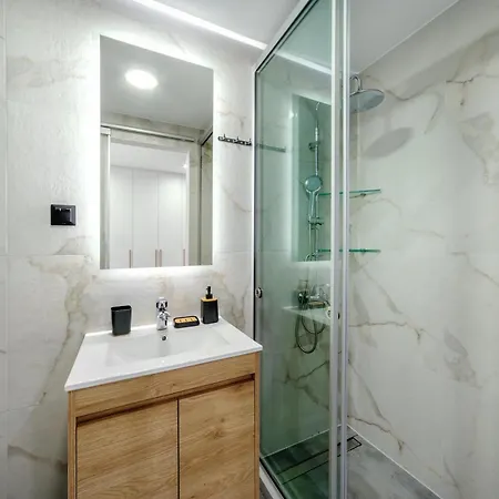 Konstantina's & Nicol's Apartamento